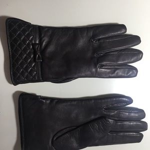 Genuine dark grey leather gloves